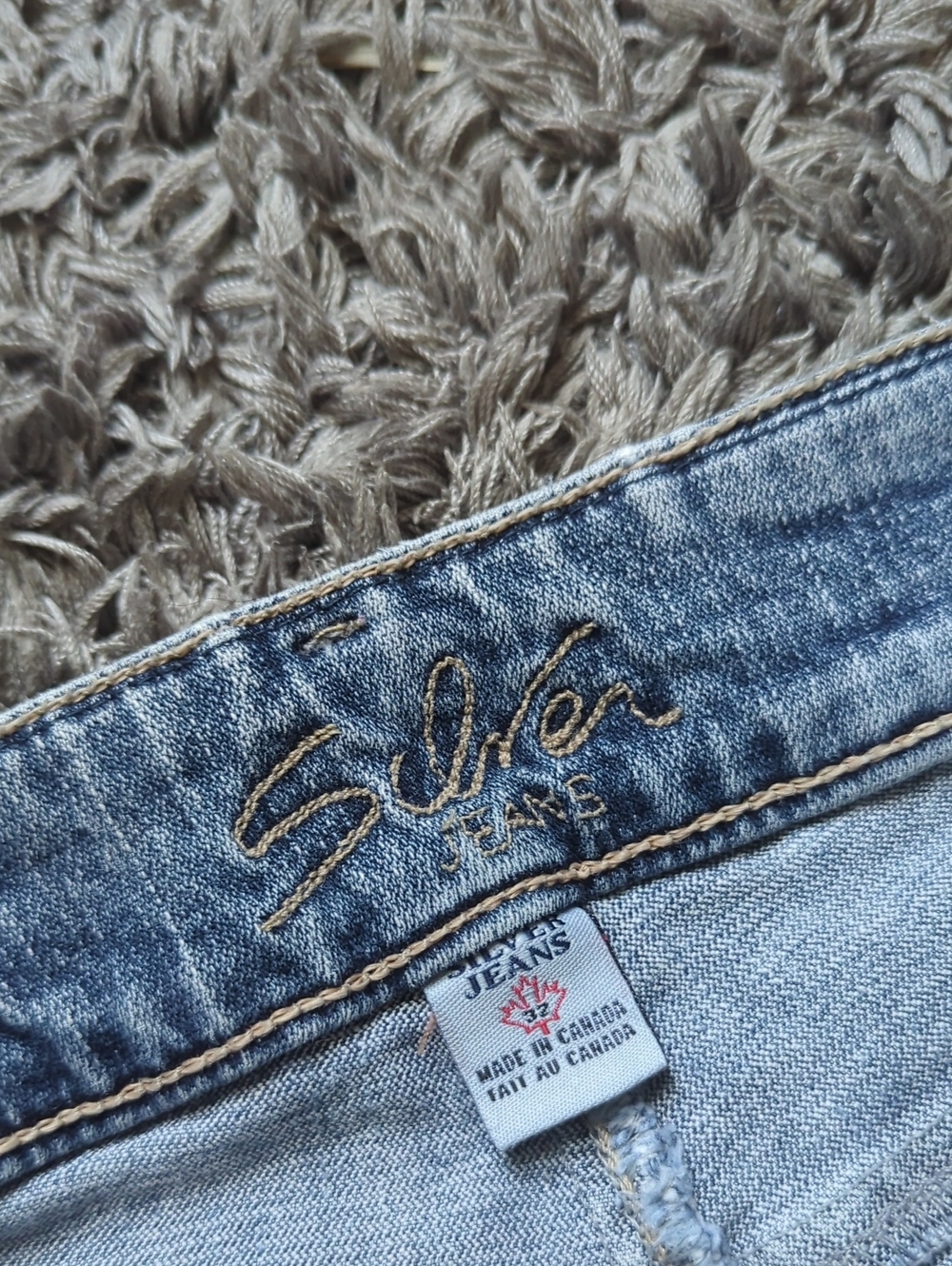 Silver Jeans Light Blue Denim Women’s Shorts Size 32" - Picture 2 of 9